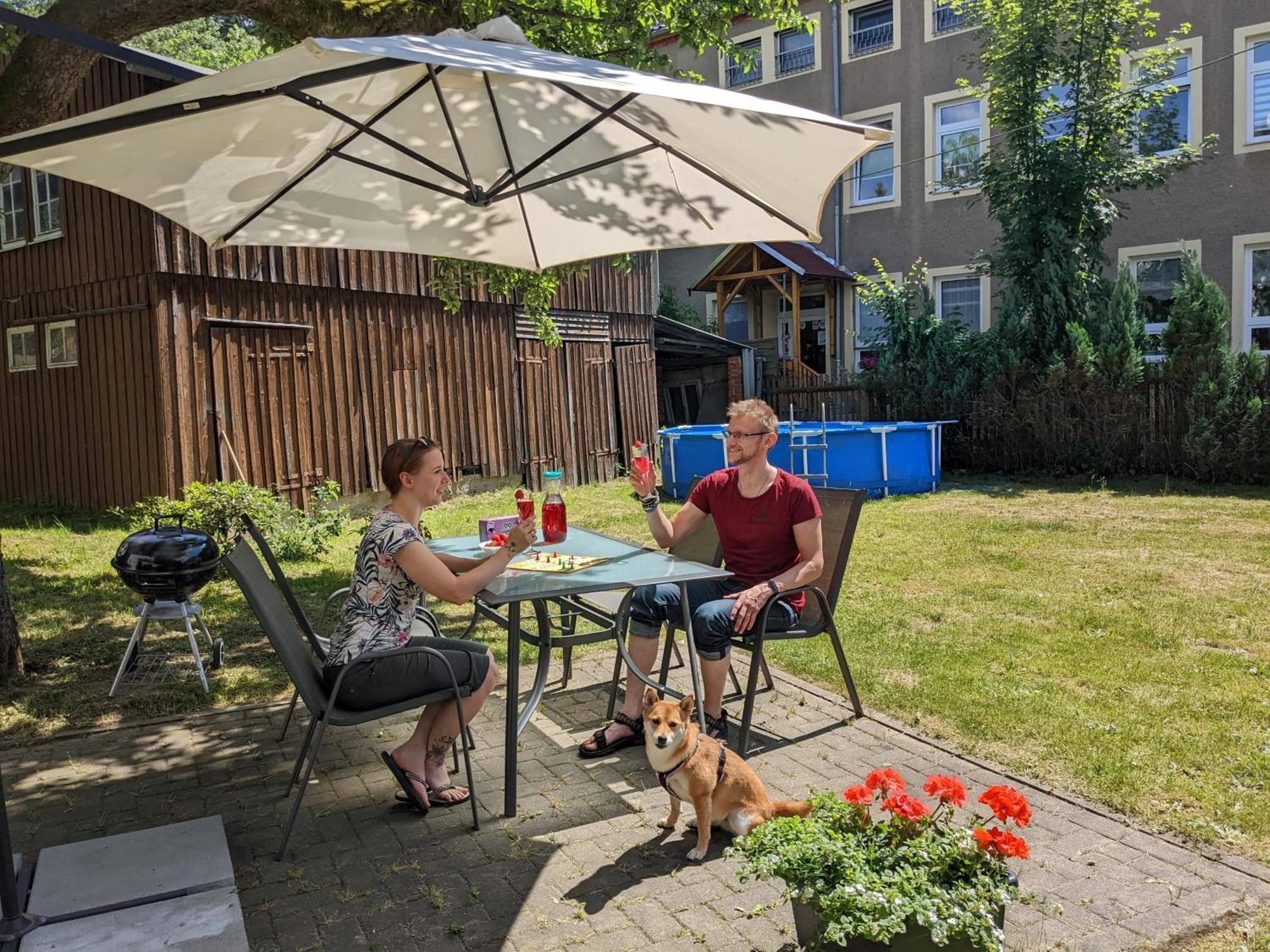 H1 - Urlaubsmagie - Pool & Terrasse Zum Entspannen Sebnitz Exteriér fotografie